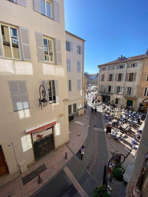 Au Coeur Du Viel Antibes - Cosy Appartement Εξωτερικό φωτογραφία